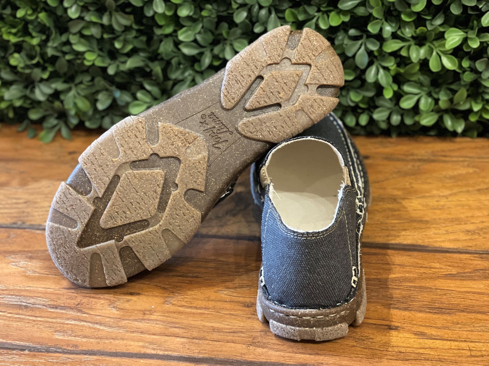Gator Slip On